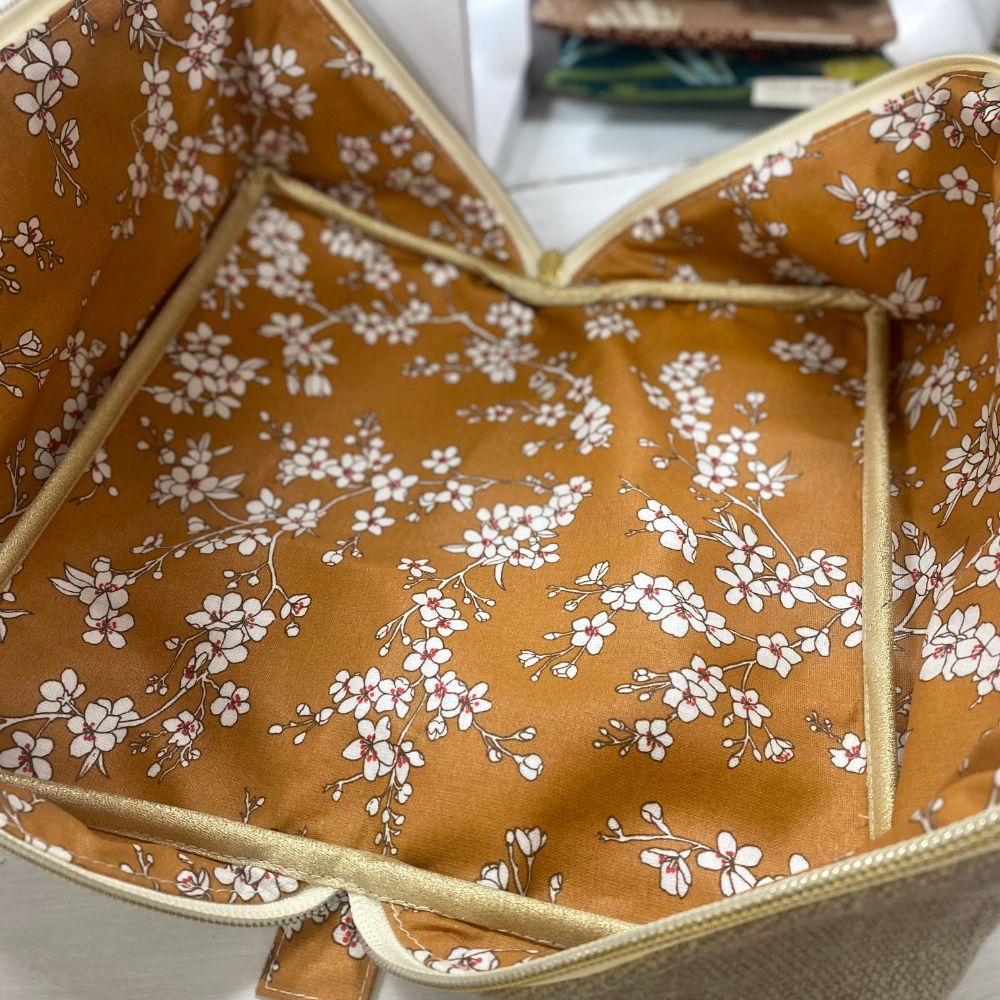 Trousse pop-up - fleur de cerisier ocre